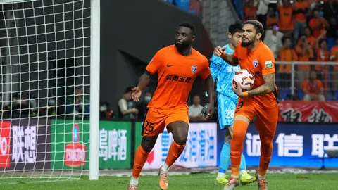 尤文图斯以2-0优势击败都灵，意甲赛事结果揭晓